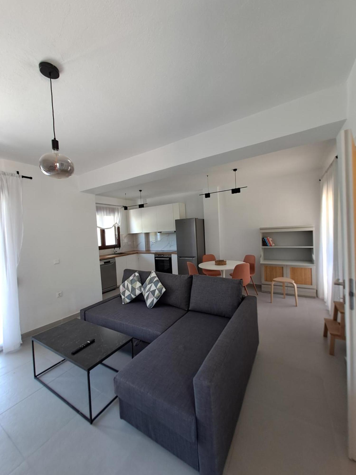 Tessera - Exclusive Stylish Maisonette In *
